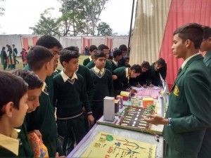 Participants interacting with students