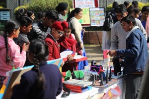 Science models at the fair