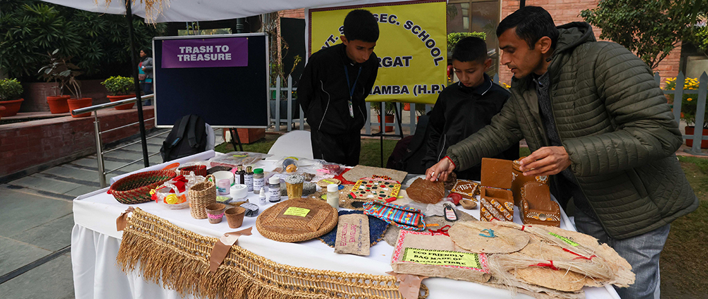 Display by GSSS Khargat